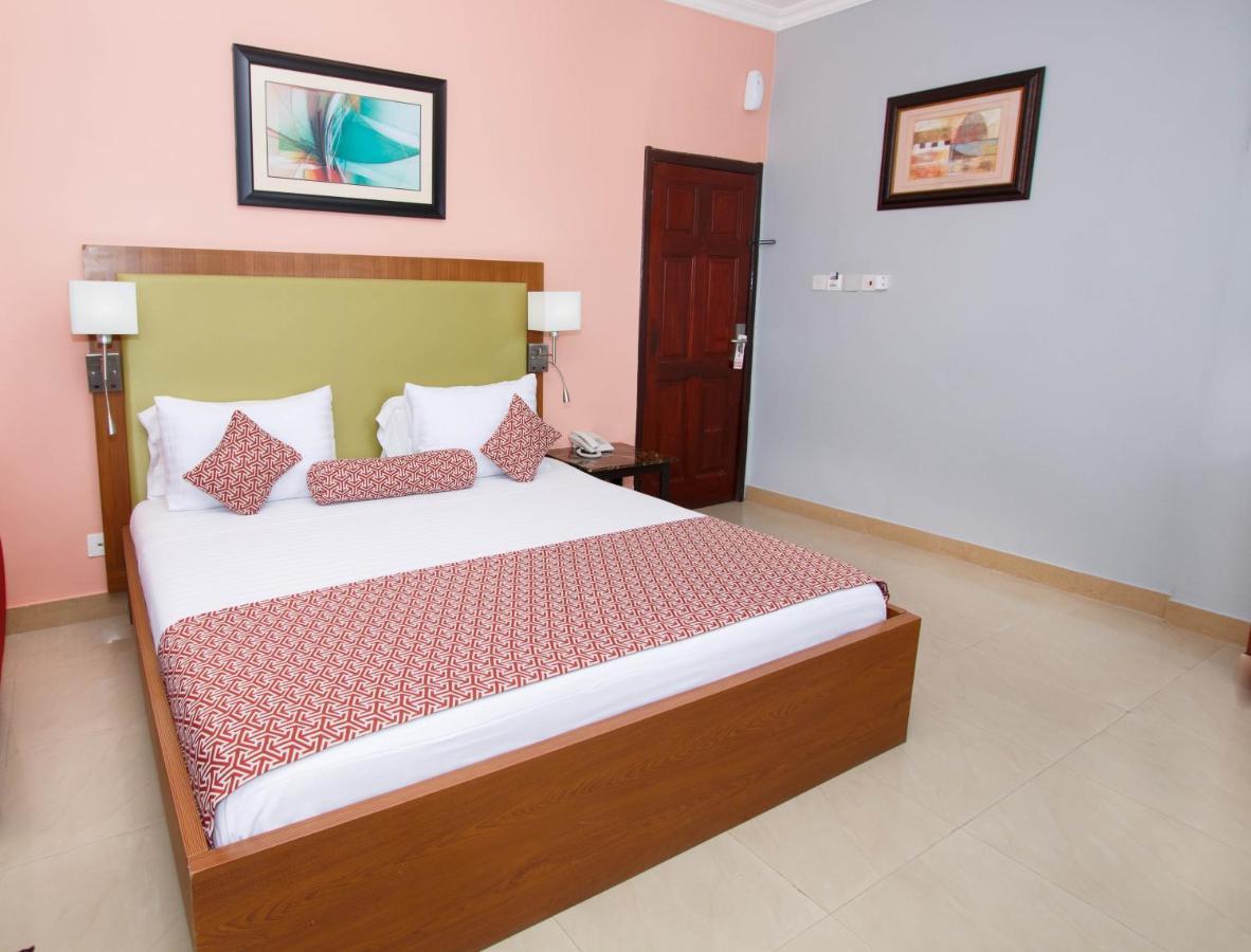 Prestige Suites Accra Extérieur photo